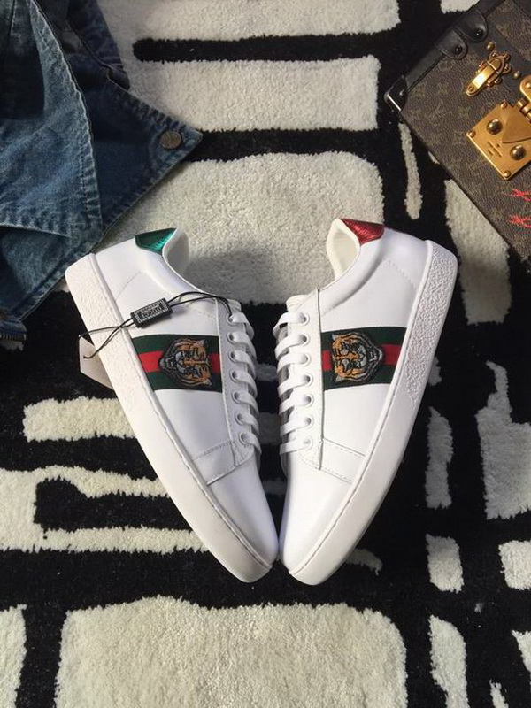 Gucci Low Help Shoes Lovers--030